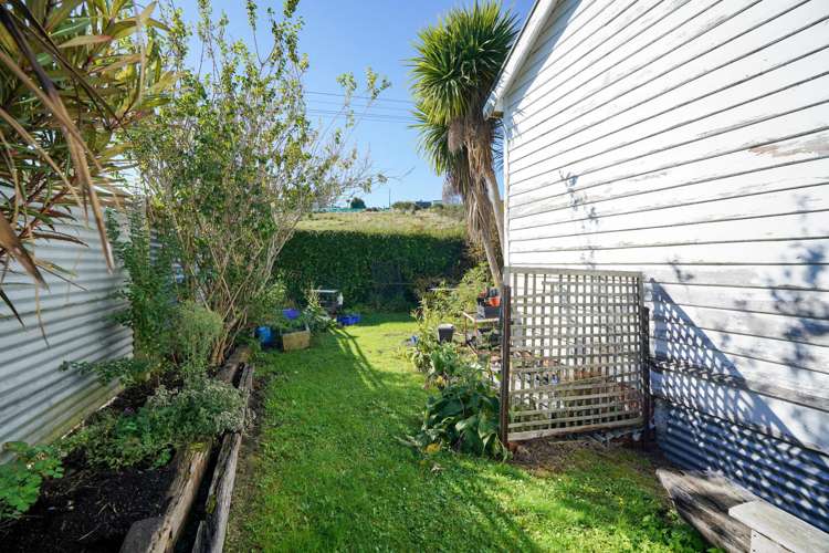 18, 20, 22 Lyne Street Nightcaps_11