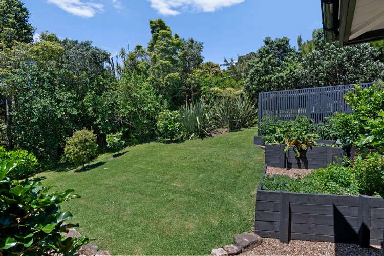 49 Coromandel Road Sandy Bay_27