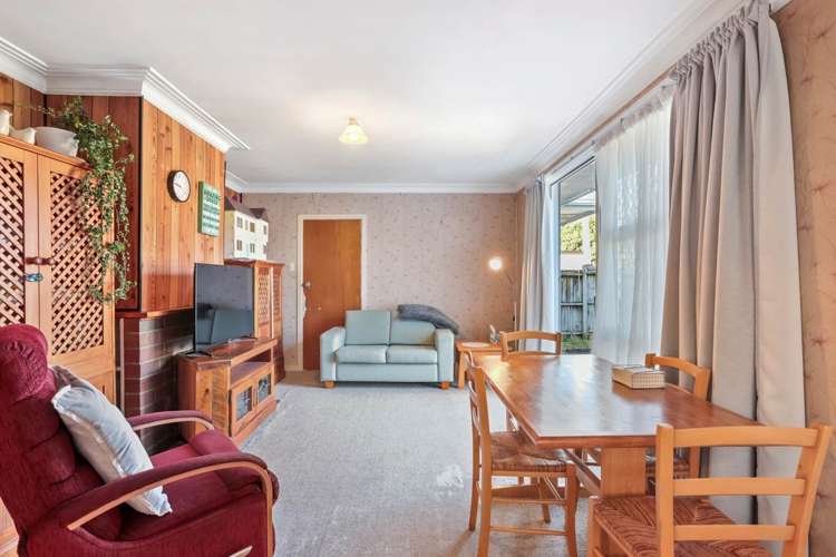 35 Flanshaw Road Te Atatu South_3