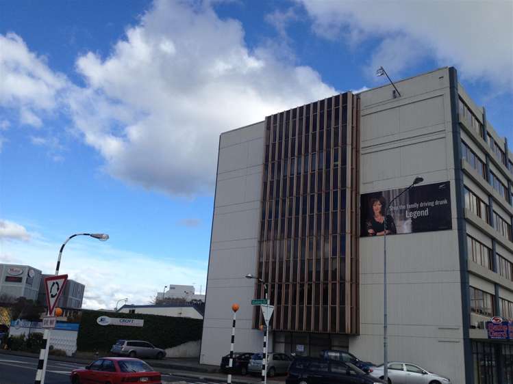 Level 1, 330 High Street Central Hutt_12