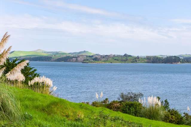 Sunsets, Sea Views & Your Dream Coastal Escape