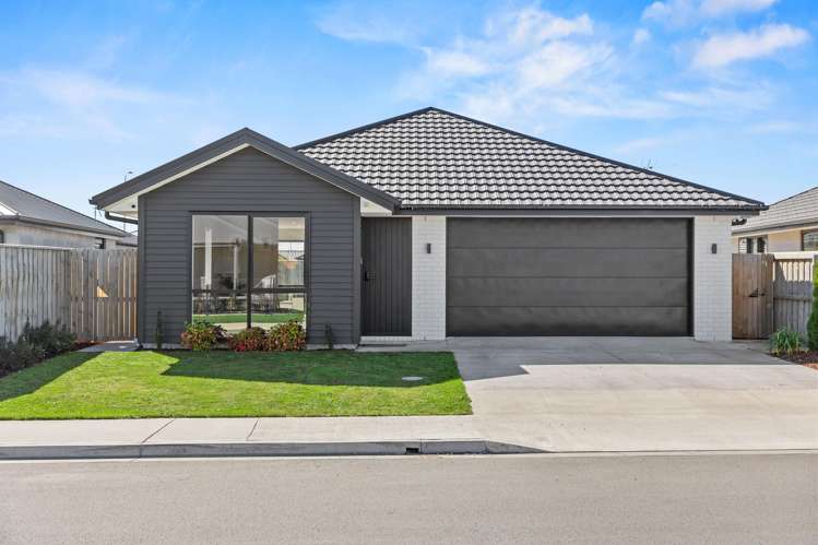 3 Woodford Avenue_0
