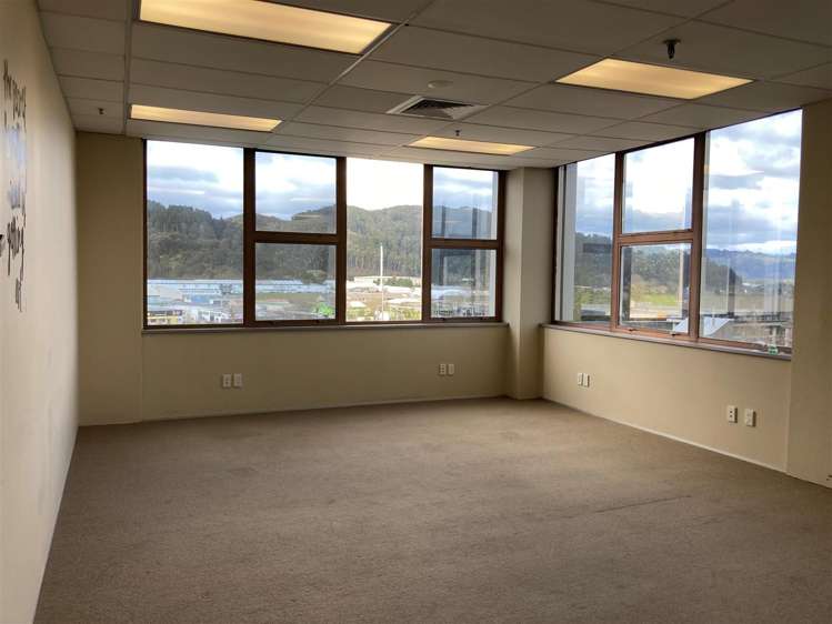 Suite 4, Level 5, 84-90 Main Street Upper Hutt Central_4