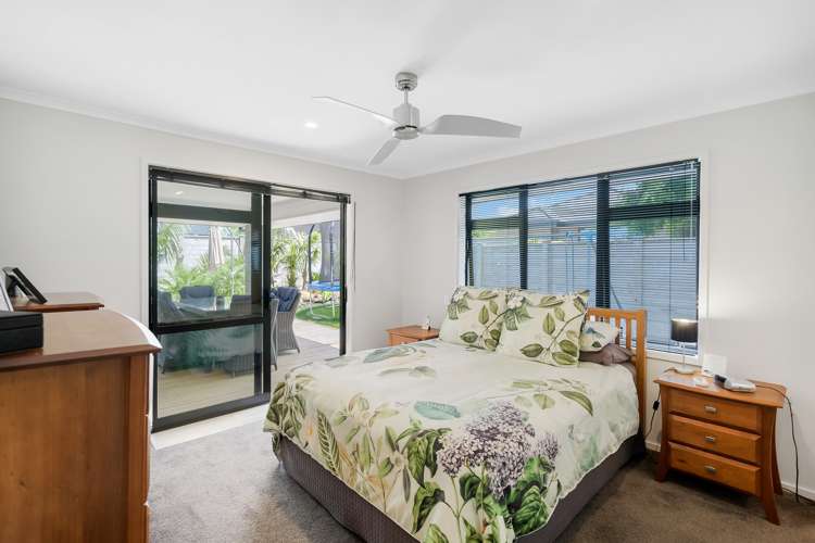 11 Munford Lane Riverhead_8