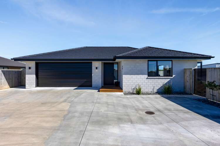38 County Drive Hawera_1