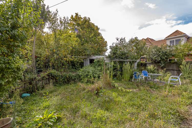 35 Vagues Road Northcote_12