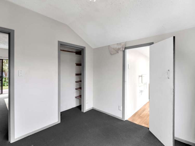 22 St James Street Southbridge_11