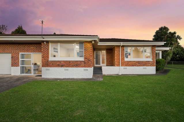 2/49 Landscape Road Papatoetoe_1