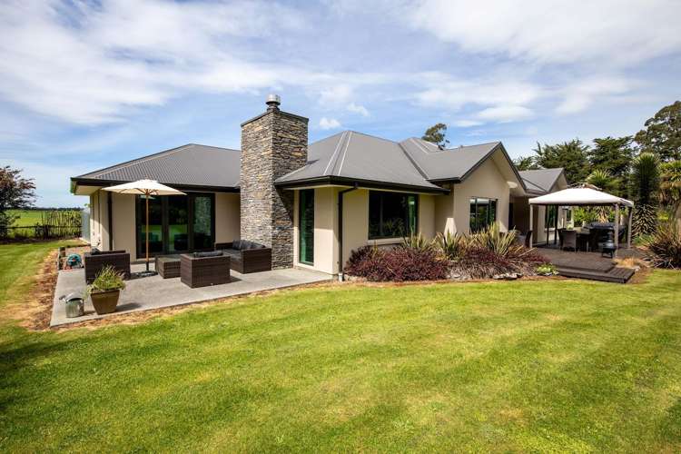 152 Deans Road Darfield_3