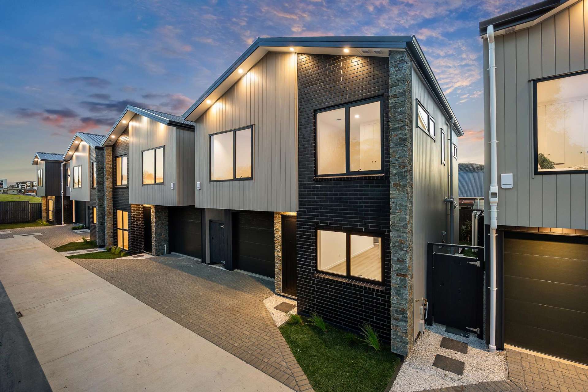 2/31 Akoranga Drive Northcote_0