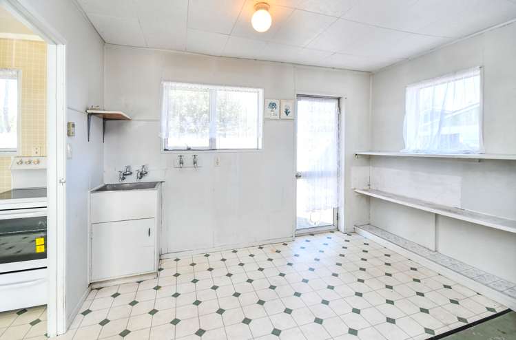 2/16 Gibbons Road Manurewa_9