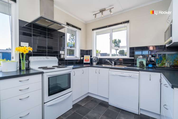 7 Vulcan Road Waldronville_2