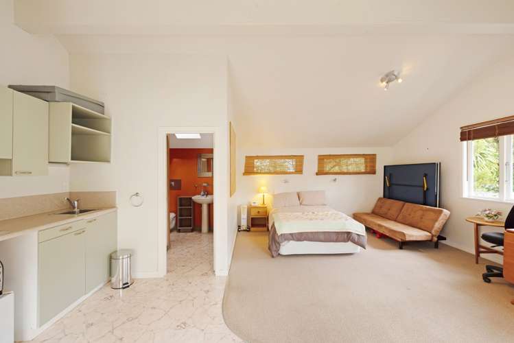 3 Ranelagh Street Karori_24