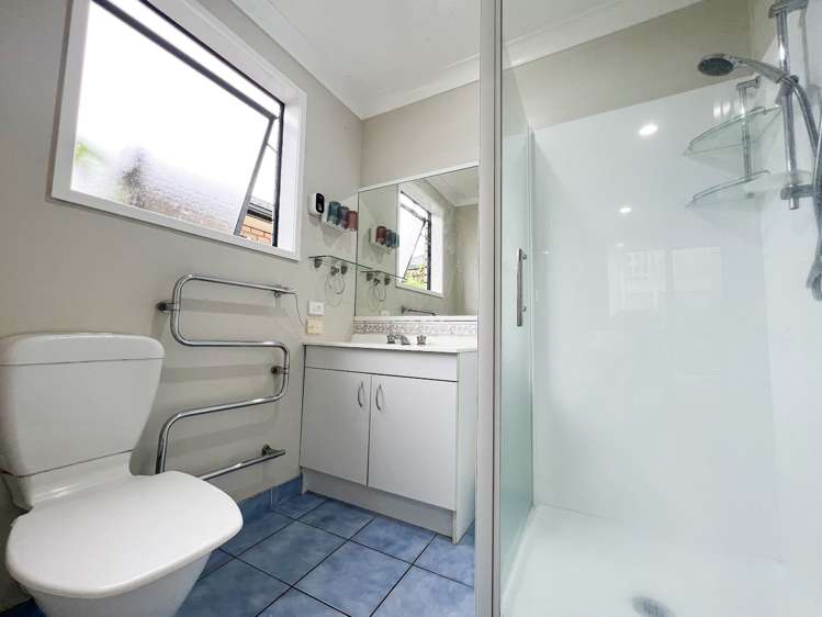 21 Rathmar Drive Manurewa_12