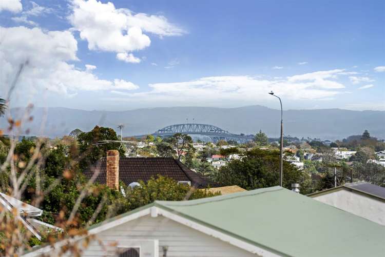 2/7 Westwell Road Belmont_13