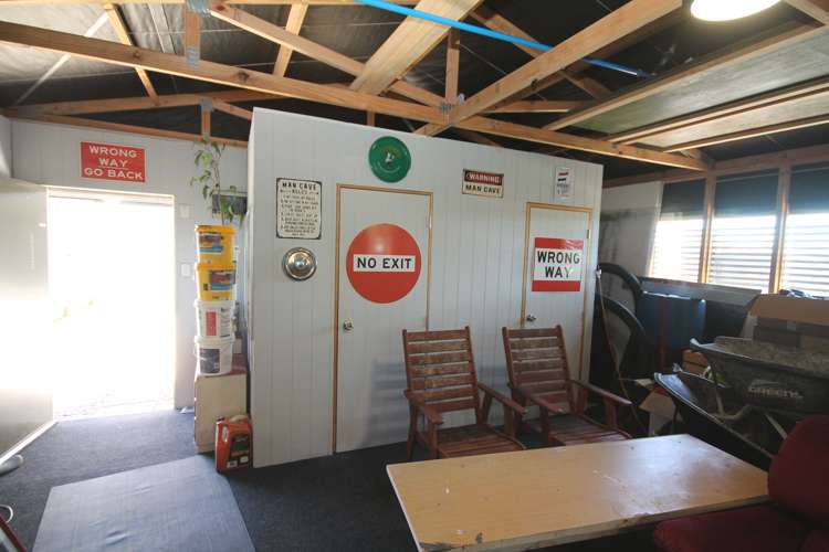 2 Norm Pellow Drive Manurewa_17