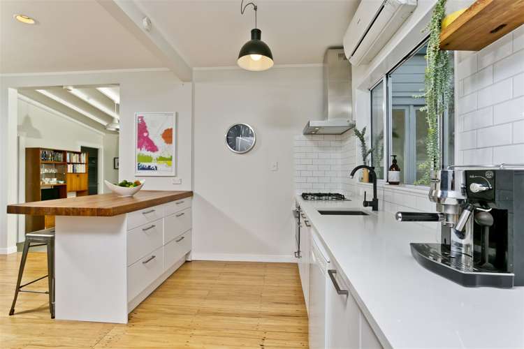 2/98 Eversleigh Road Belmont_5