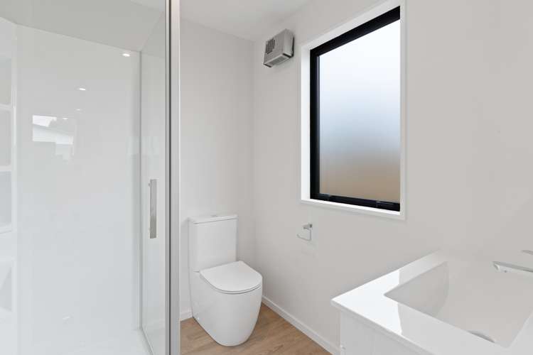 1/205 Wainoni Road Avondale_11