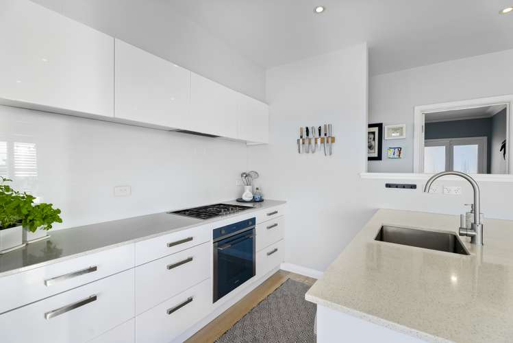 33 Fairlands Avenue Waterview_5