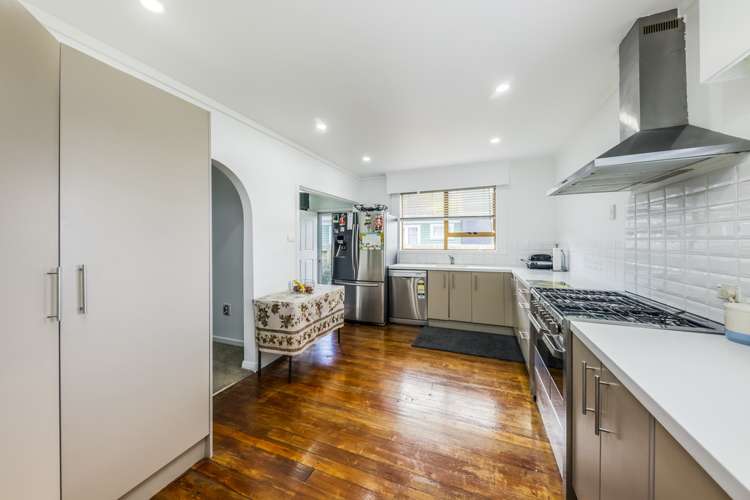 187 Gray Avenue Papatoetoe_6