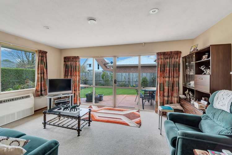 8a Kirk Road Templeton_7