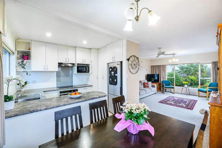 1/160a Titirangi Road New Lynn_5