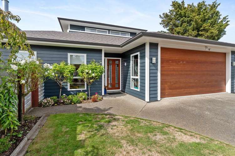 2 Dixon Street Carterton_22