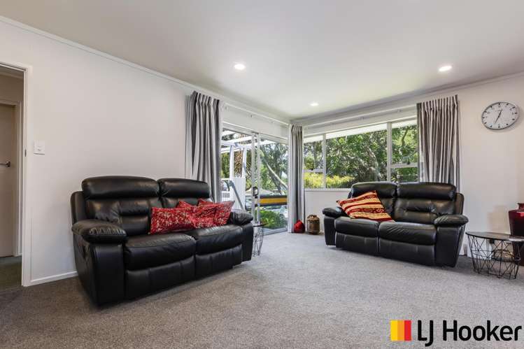 8 Leaver Place Manurewa_5