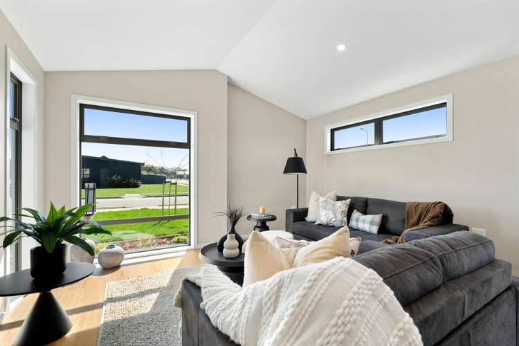 1 Nathan Lane Masterton_6