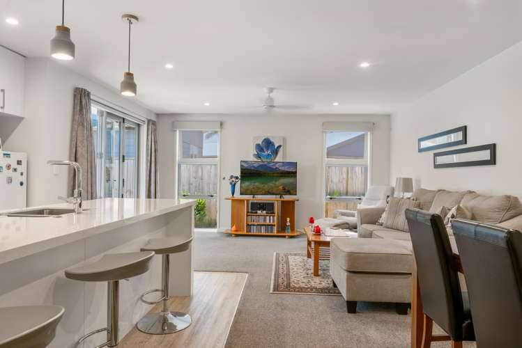 1 Westhill Lane Papamoa_6