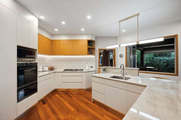 2/114 Aberdeen Road Campbells Bay_14