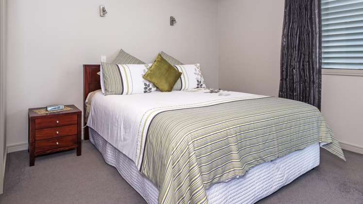 7/23 Wellington Street Howick_12