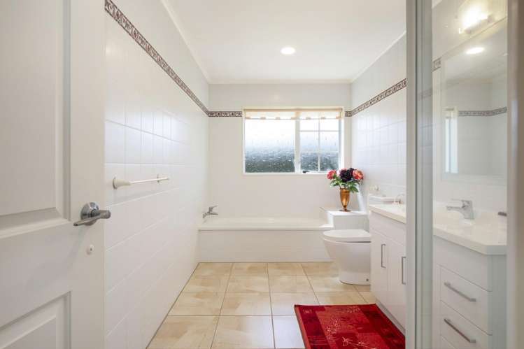 5 Mclaren Place Otaki_17