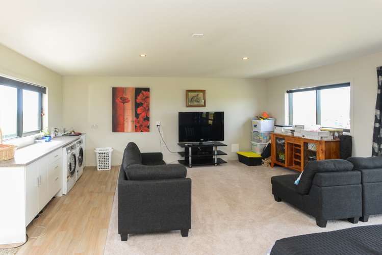 71 Pirau Road Fernhill_21