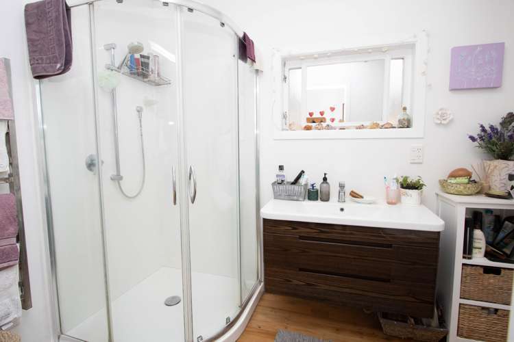 5 Adams Road Thornton Bay_25