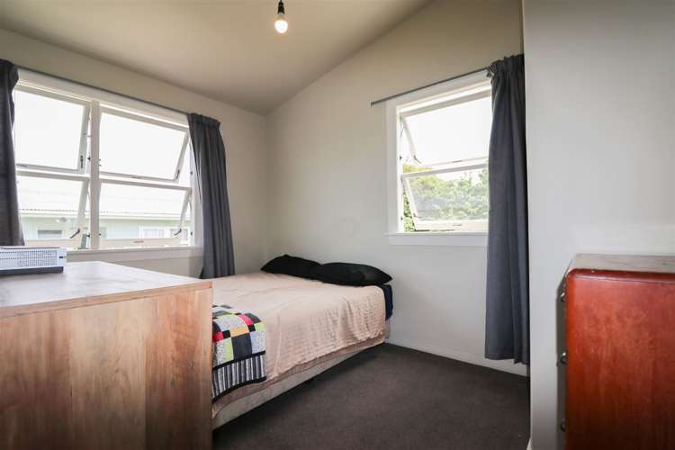 84 Glen Street Marchwiel_6