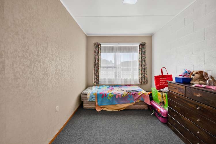 42/1 Egmont Street Hawera_10