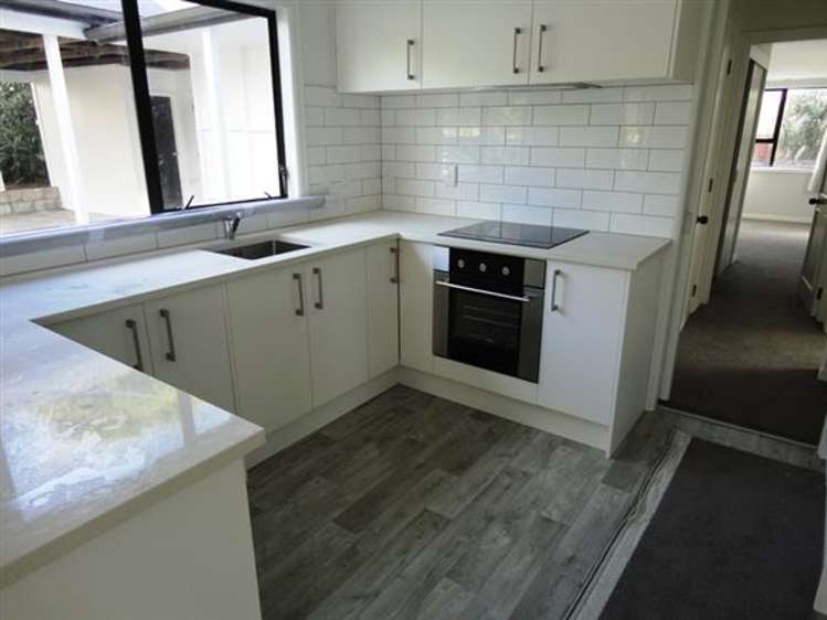 9 Rochas Place Clover Park_3