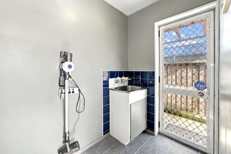 84A Mackworth Street Woolston_10