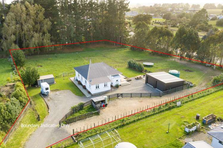 8 Knorp Street Halcombe_17