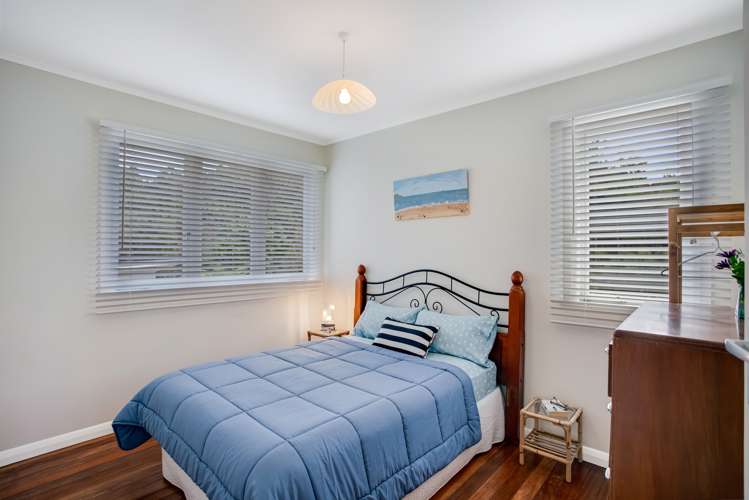 42 Seaview Road Paihia_16