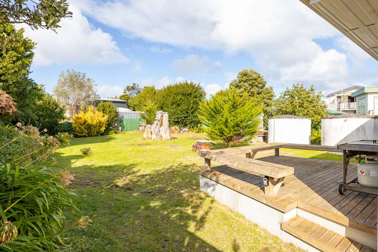 33 Pinedale Crescent Riversdale Beach_10