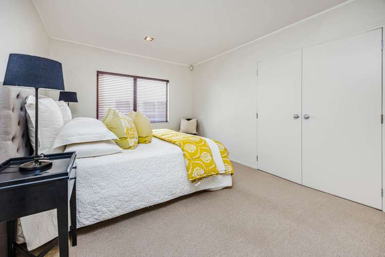 17 Debron Avenue Remuera_24