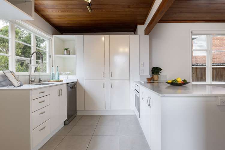 19 Ngatiawa Street One Tree Hill_7