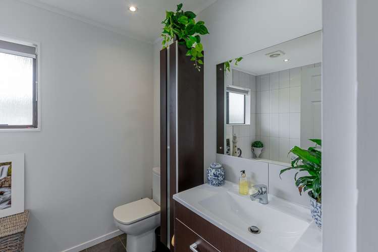 46 Dale Road Raumati South_17