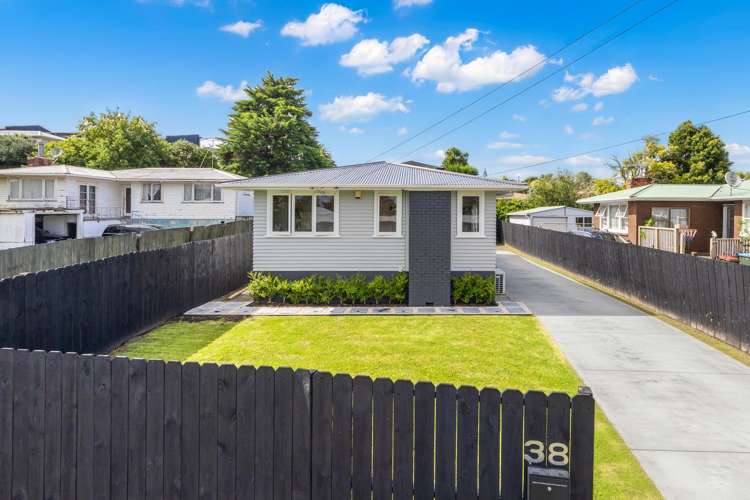 38 Valonia Street New Windsor_26