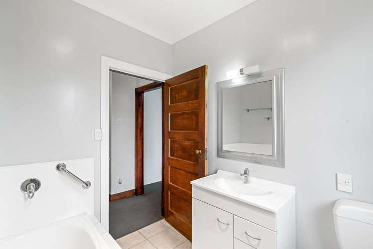 6 Cambridge Street Levin_14