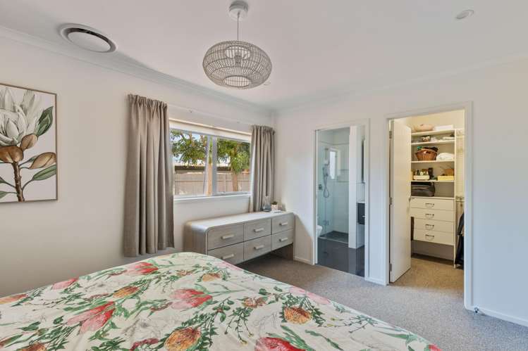 2a Portland Drive Highlands Park_13