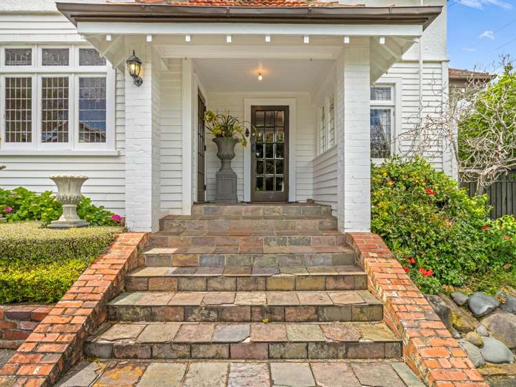 12 Brassey Road Saint Johns Hill_4