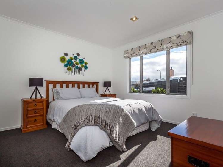 41 Liberty Grove Kelvin Grove_10